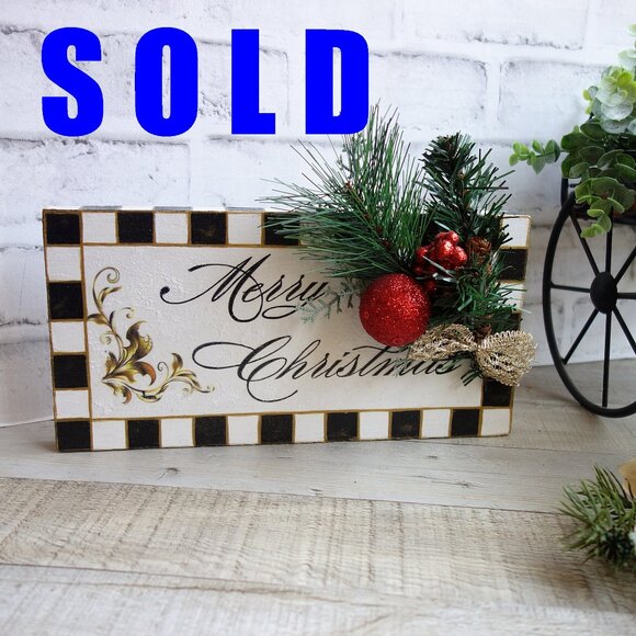 Checked Merry Christmas Sign Checked Ornament Checked Holiday Courtly Decor - Picture 1 of 10